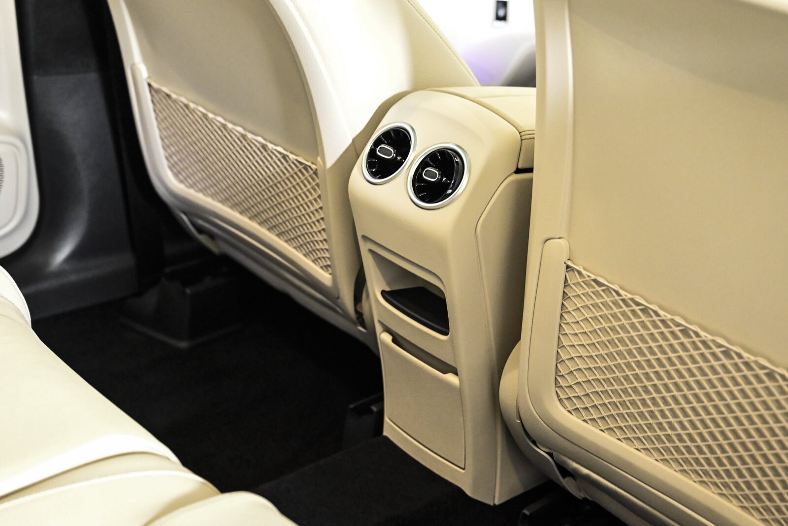 2026 MERCEDES-BENZ GLB-CLASS - Image 19