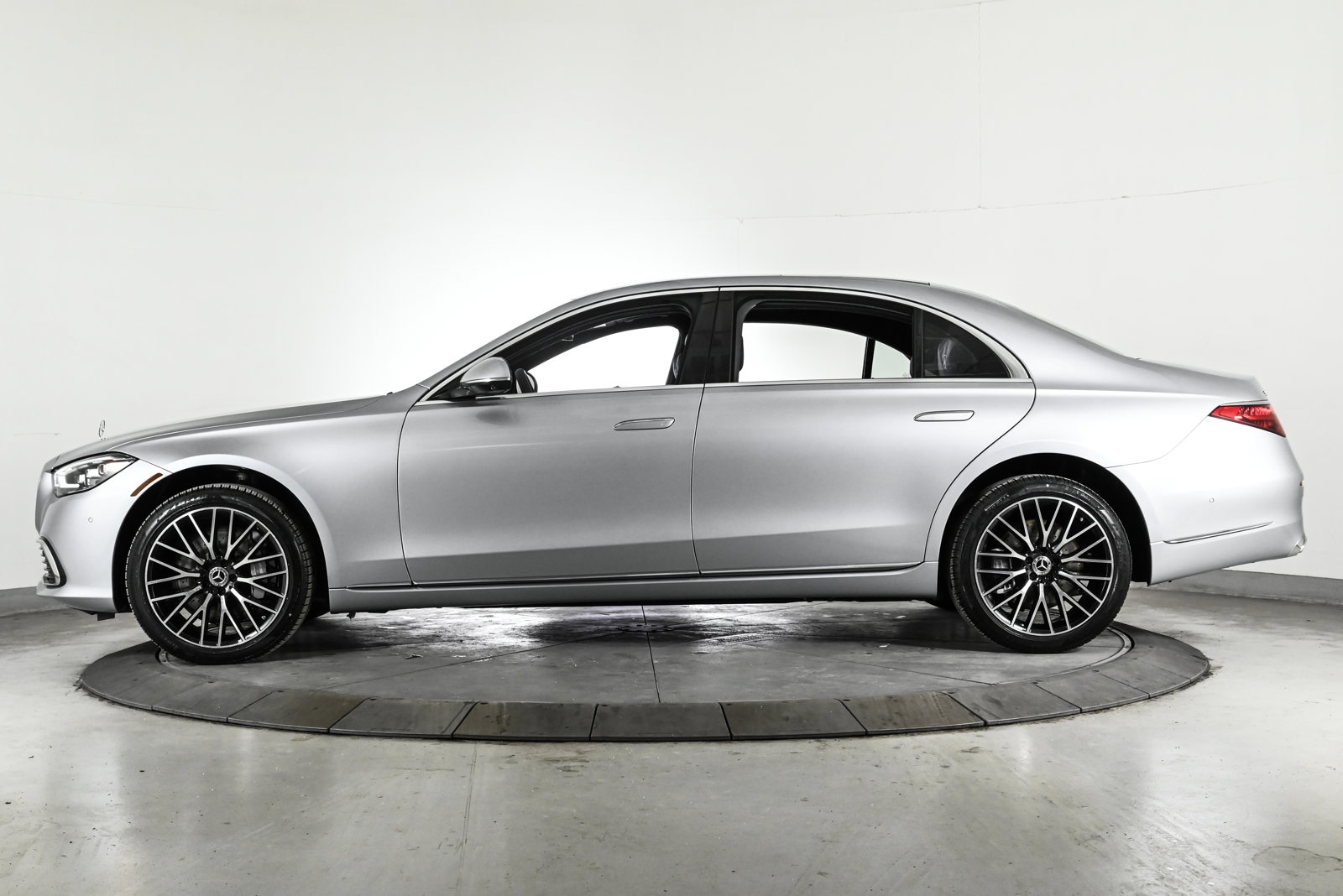 2026 MERCEDES-BENZ S-CLASS - Image 9