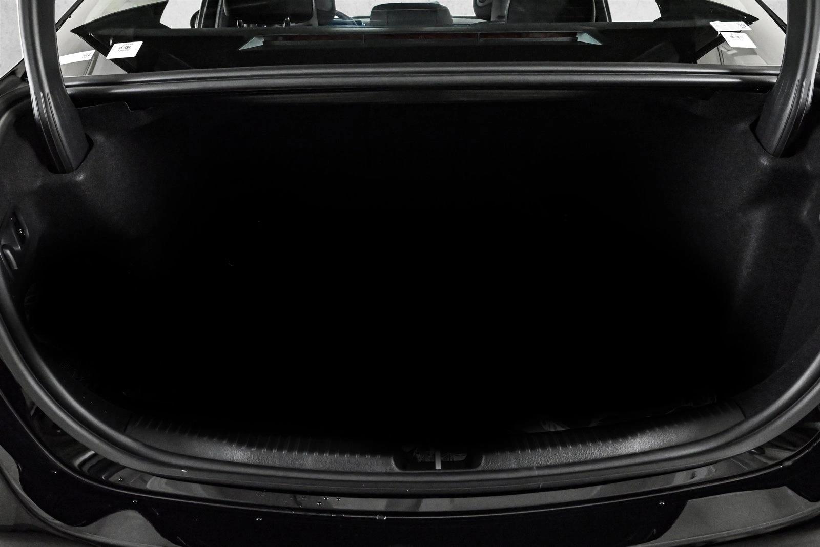 2026 MERCEDES-BENZ C-CLASS - Image 6