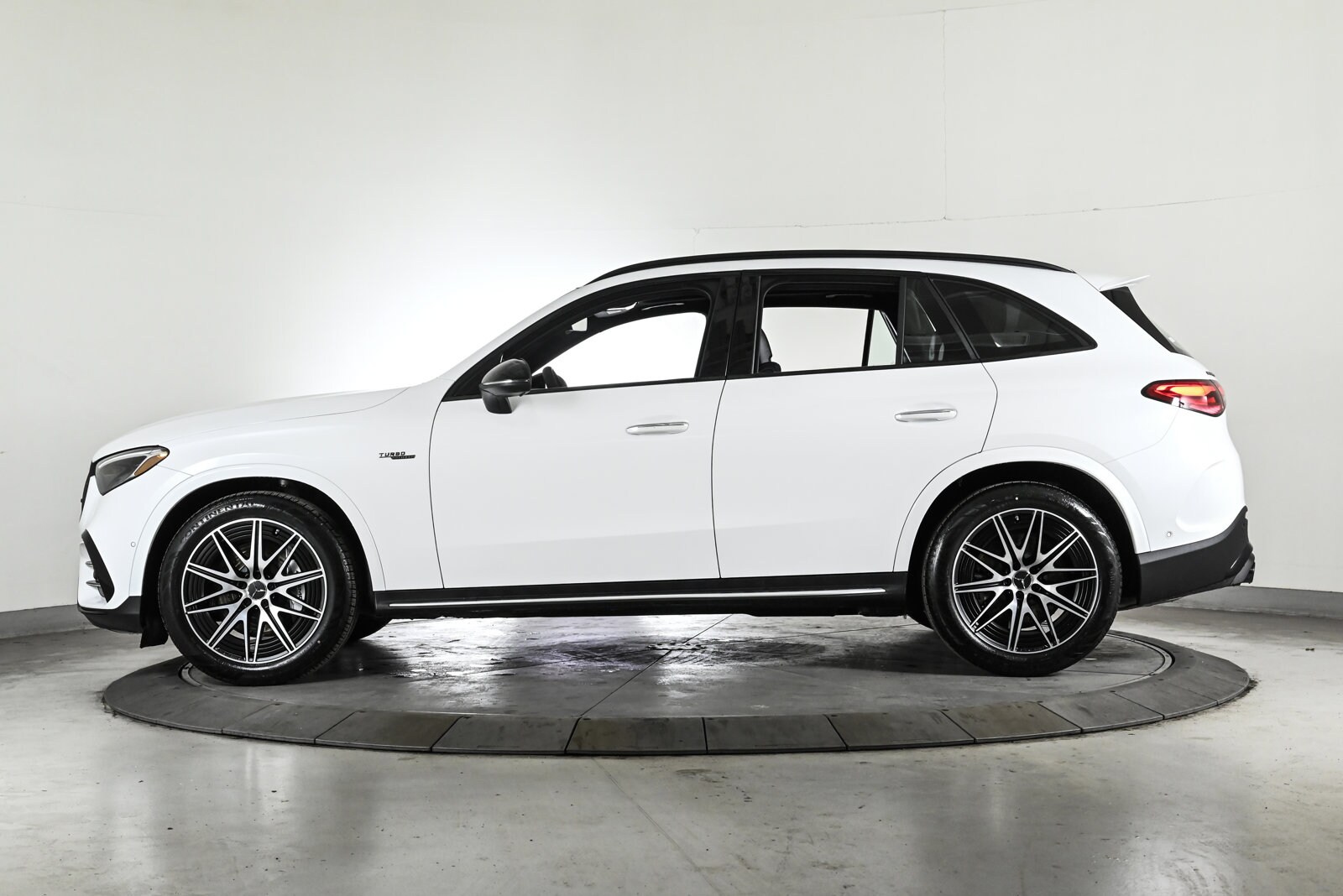 2026 MERCEDES-BENZ GLC-CLASS - Image 9