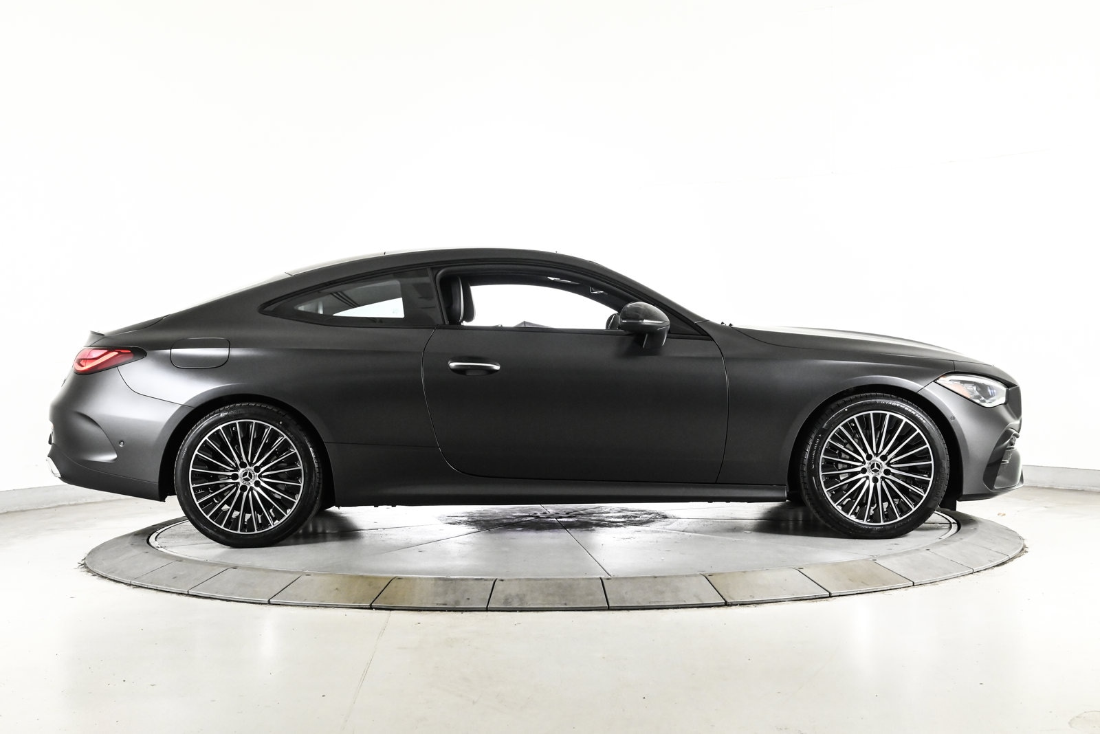 2026 MERCEDES-BENZ CLE - Image 4