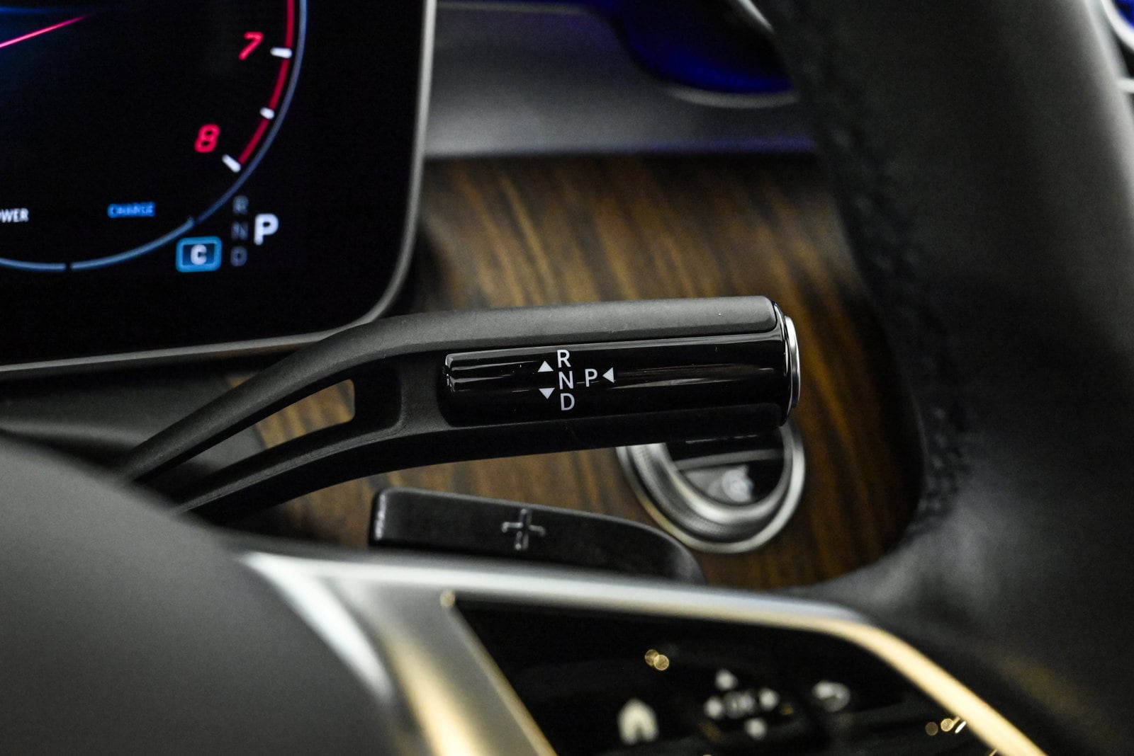 2025 MERCEDES-BENZ C-CLASS - Image 12