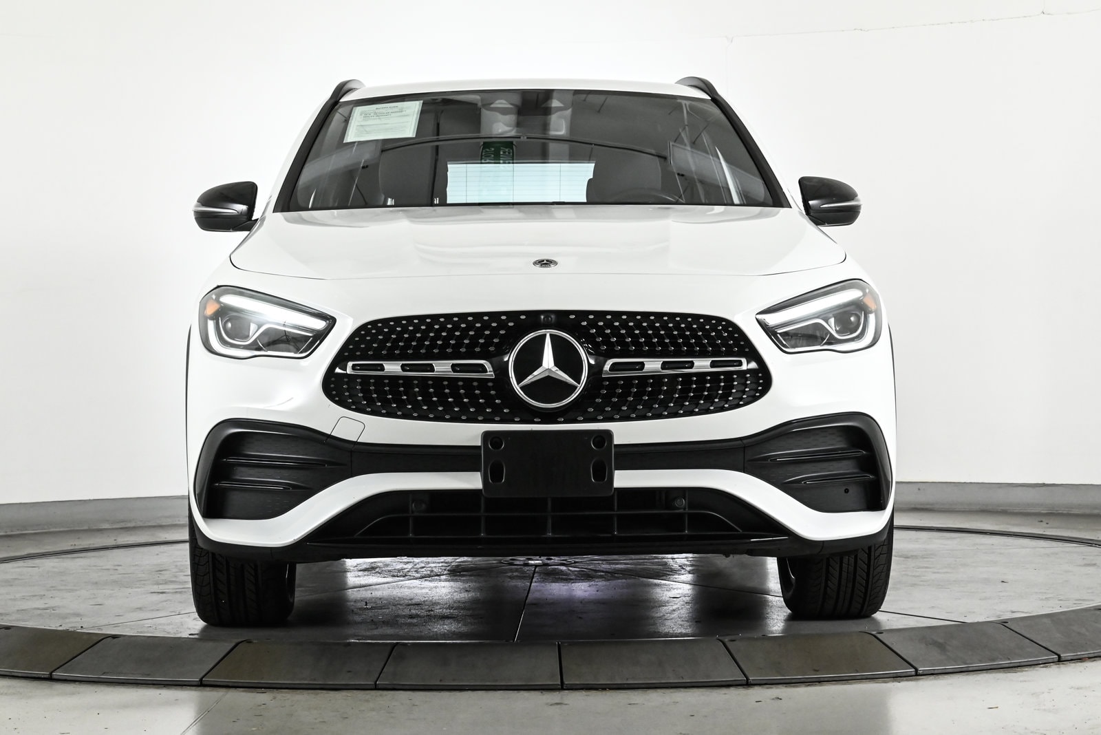 2023 MERCEDES-BENZ GLA-CLASS - Image 2
