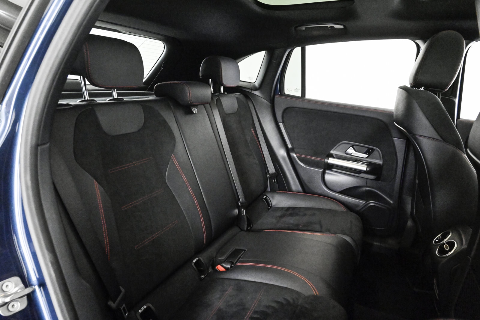 2023 MERCEDES-BENZ GLA-CLASS - Image 22