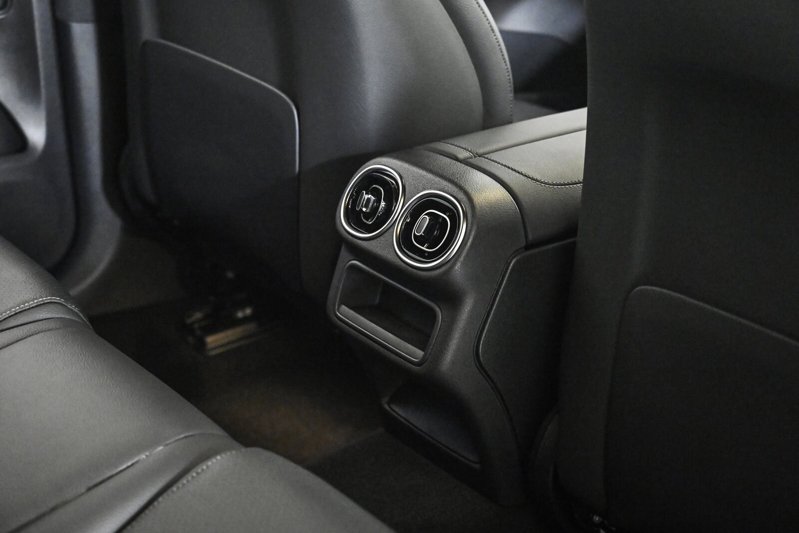 2026 MERCEDES-BENZ GLC-CLASS - Image 19