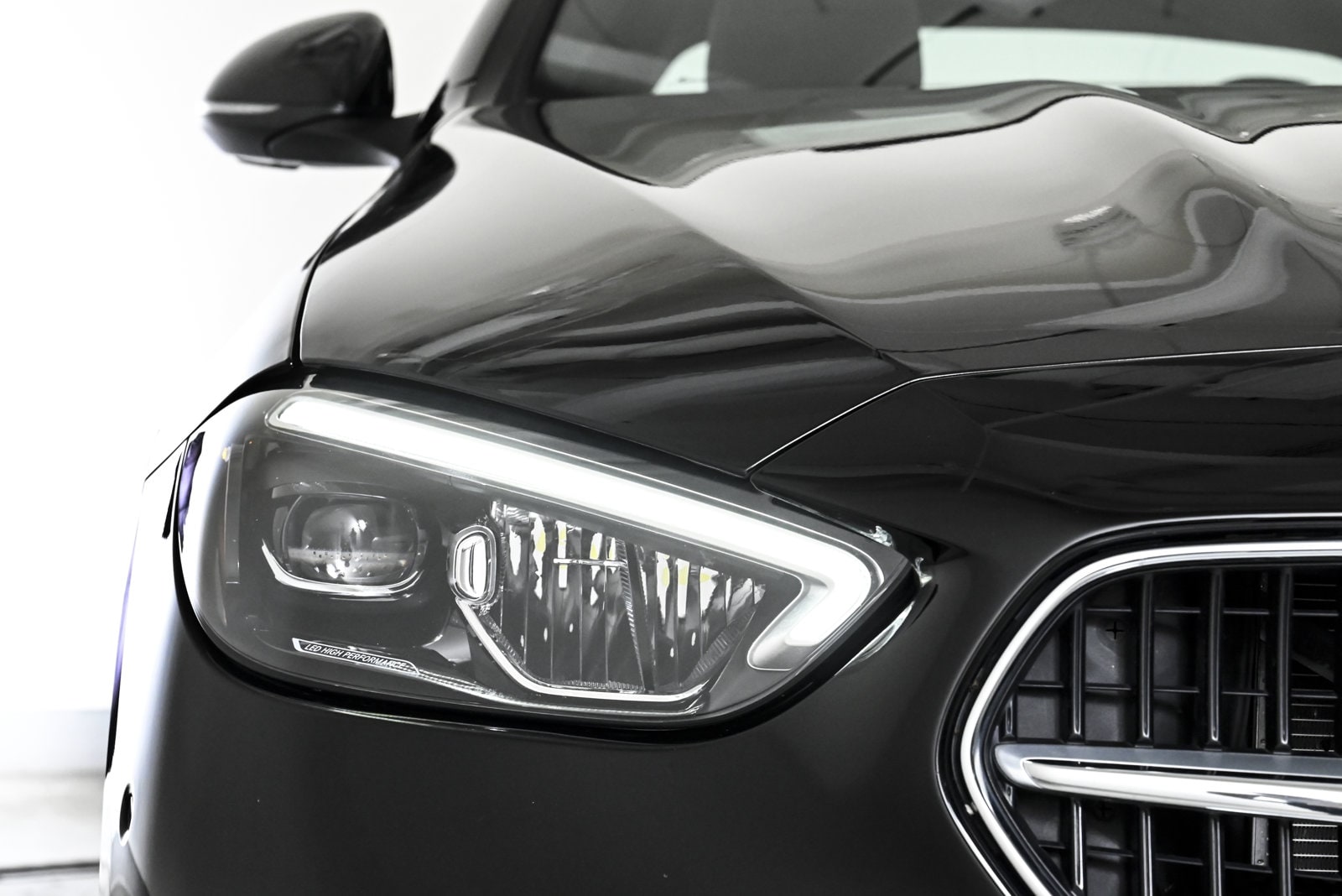 2024 MERCEDES-BENZ C-CLASS - Image 4