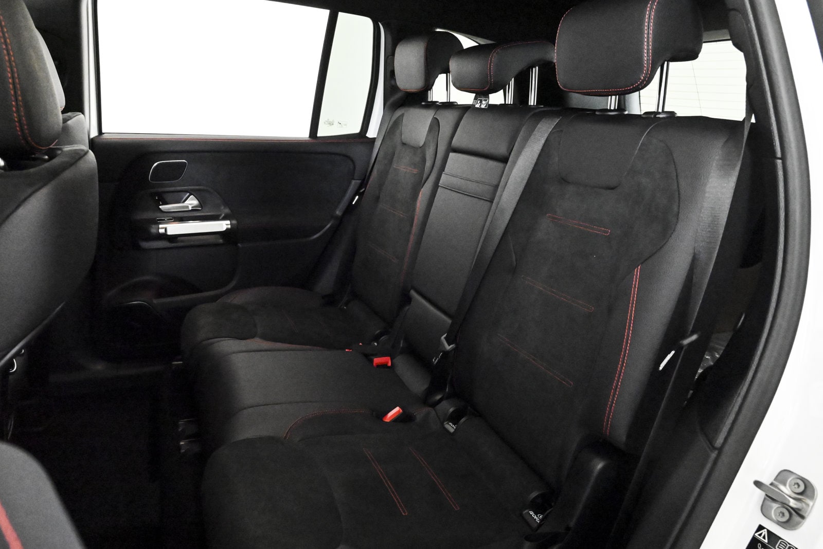 2025 MERCEDES-BENZ GLB-CLASS - Image 12