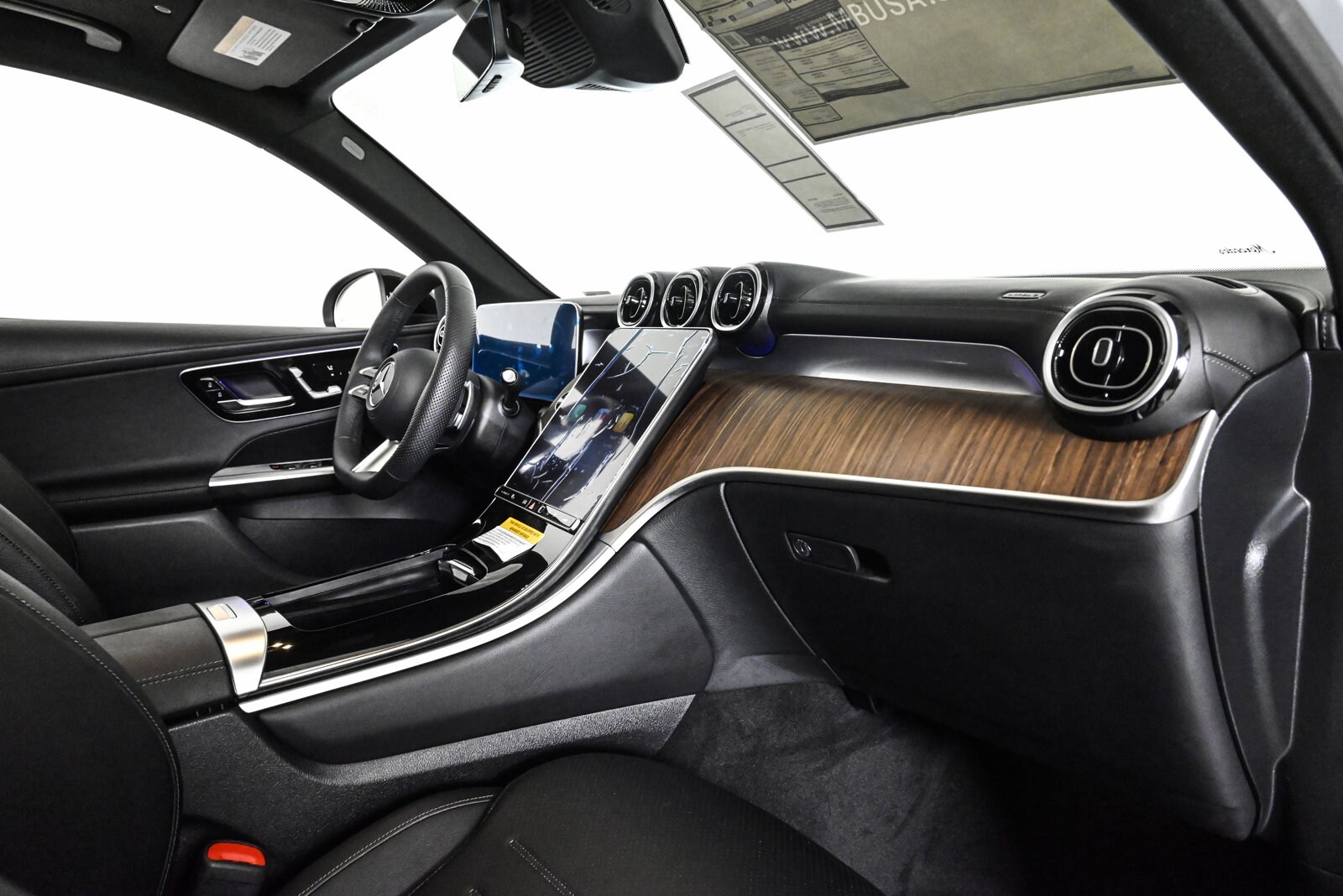 2026 MERCEDES-BENZ GLC-CLASS - Image 23