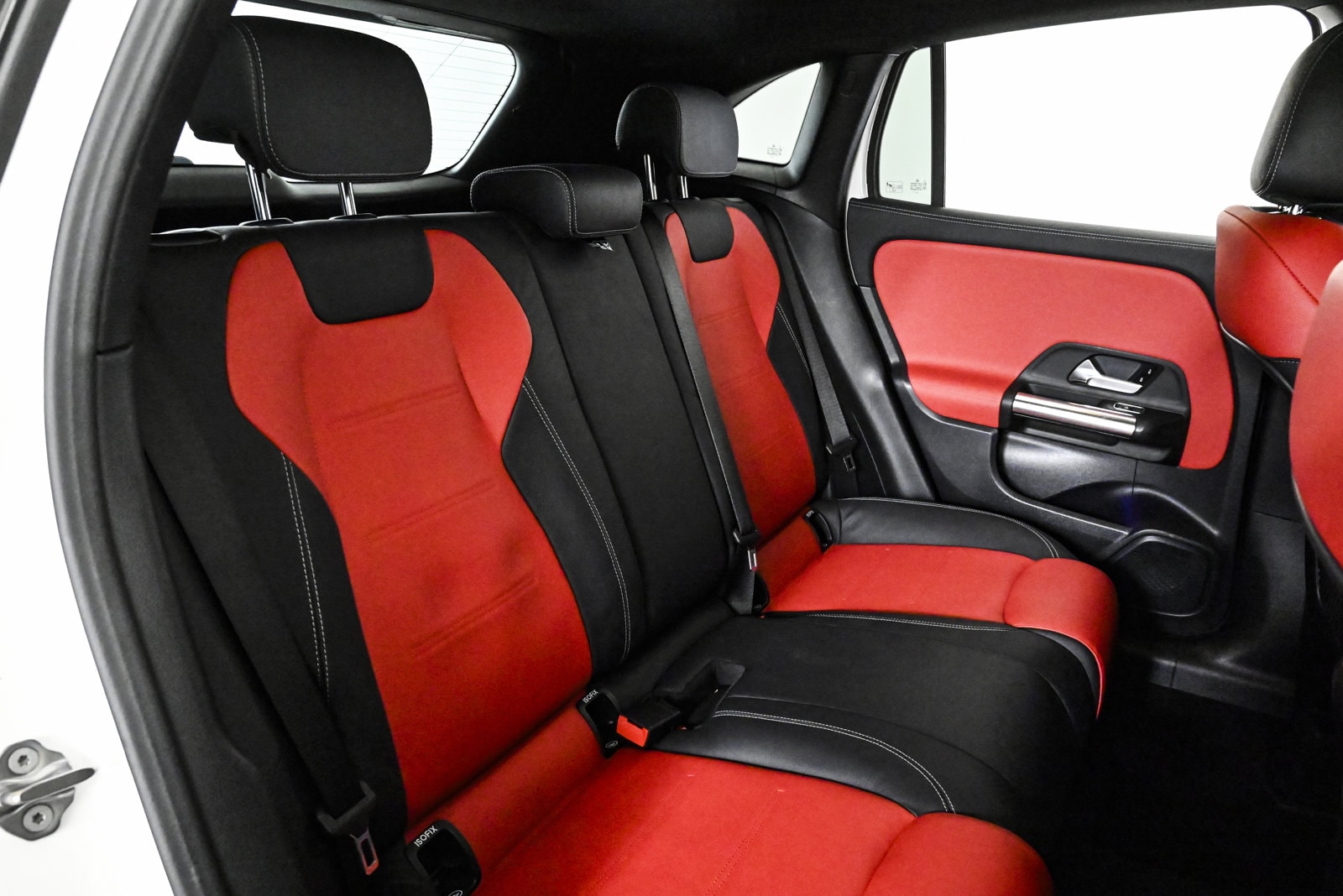 2023 MERCEDES-BENZ GLA-CLASS - Image 21