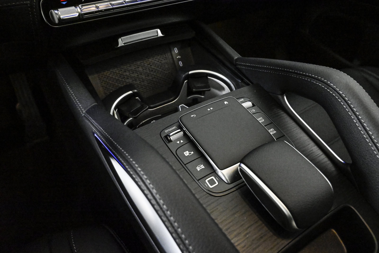 2026 MERCEDES-BENZ GLE-CLASS - Image 13