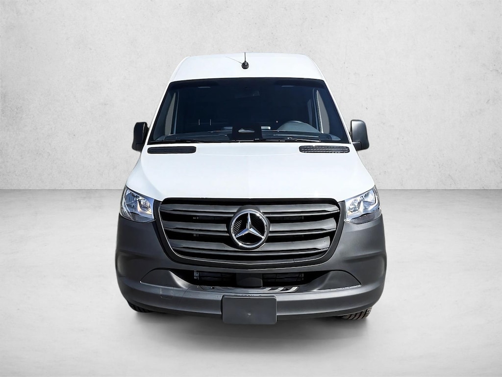 New 2025 Mercedes-Benz Sprinter Cargo Van 2500 Standard Roof I4 Diesel 144" RWD Van Cargo Van