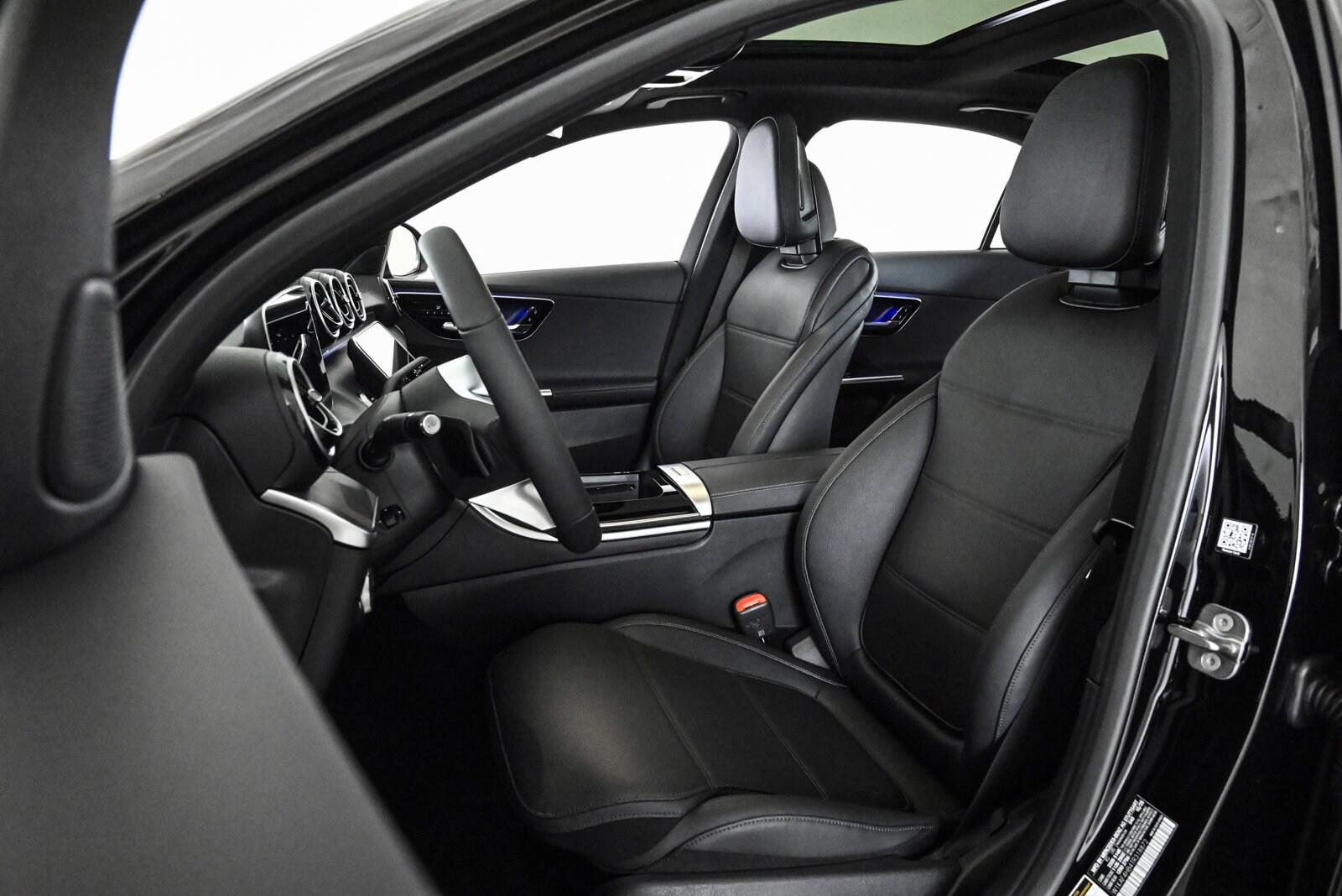 2026 MERCEDES-BENZ C-CLASS - Image 18