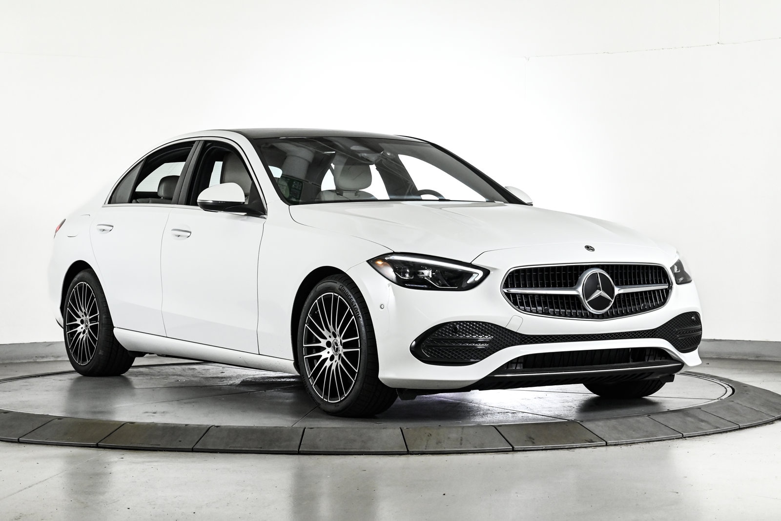 2025 MERCEDES-BENZ C-CLASS - Image 3