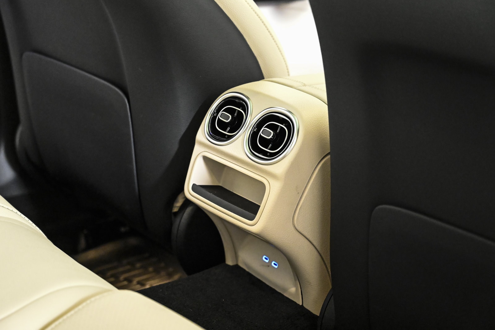 2023 MERCEDES-BENZ C-CLASS - Image 19