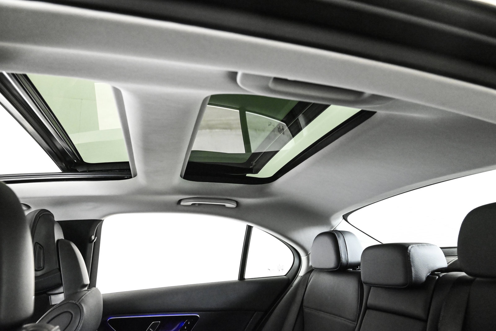 2025 MERCEDES-BENZ C-CLASS - Image 21