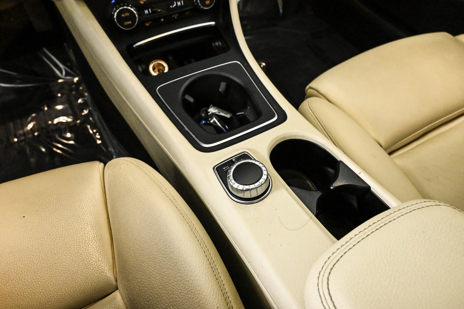 2020 MERCEDES-BENZ GLA-CLASS - Image 13