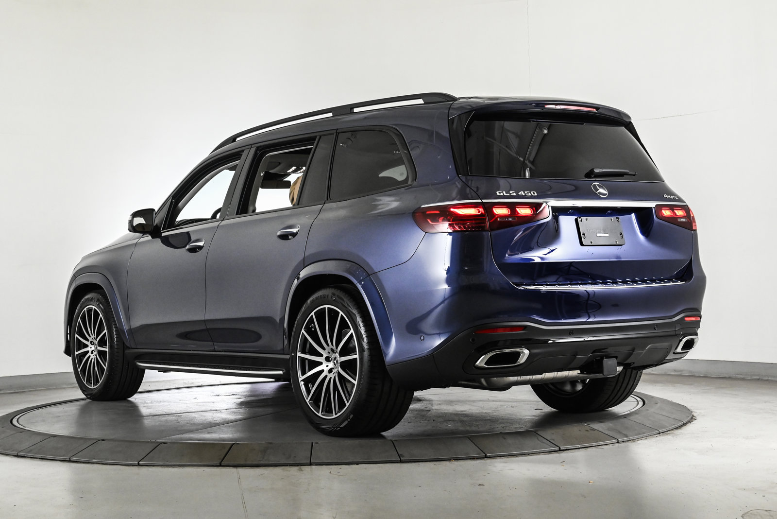 2026 MERCEDES-BENZ GLS-CLASS - Image 7