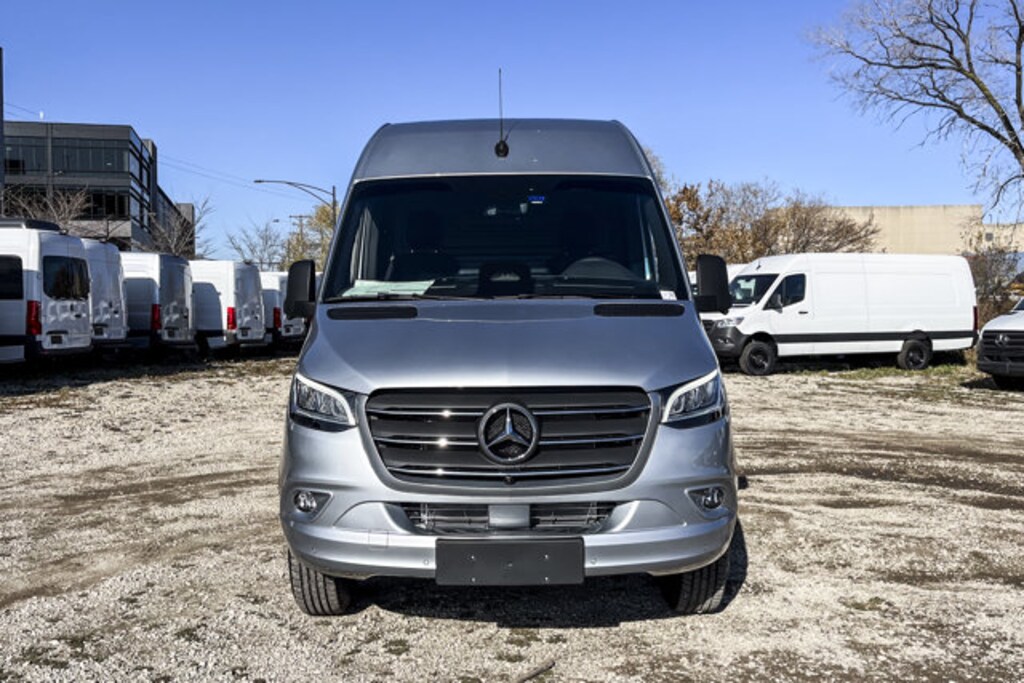 New 2026 Mercedes-Benz Sprinter Cargo Van 2500 Standard Roof I4 Diesel 144" RWD Van Cargo Van