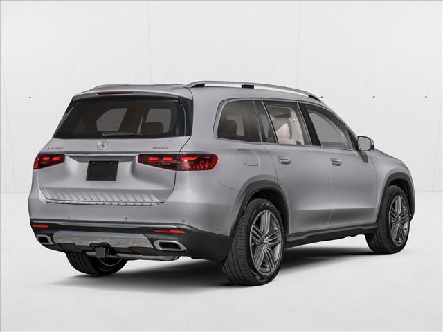 2026 Mercedes Benz GLS 450 4MATIC photo 2