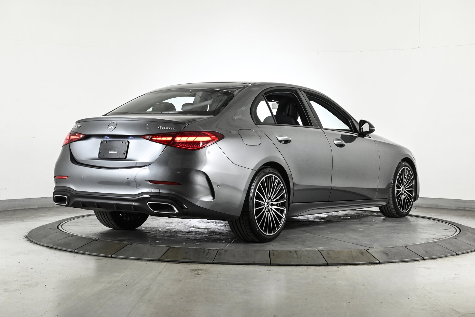 2025 MERCEDES-BENZ C-CLASS - Image 4