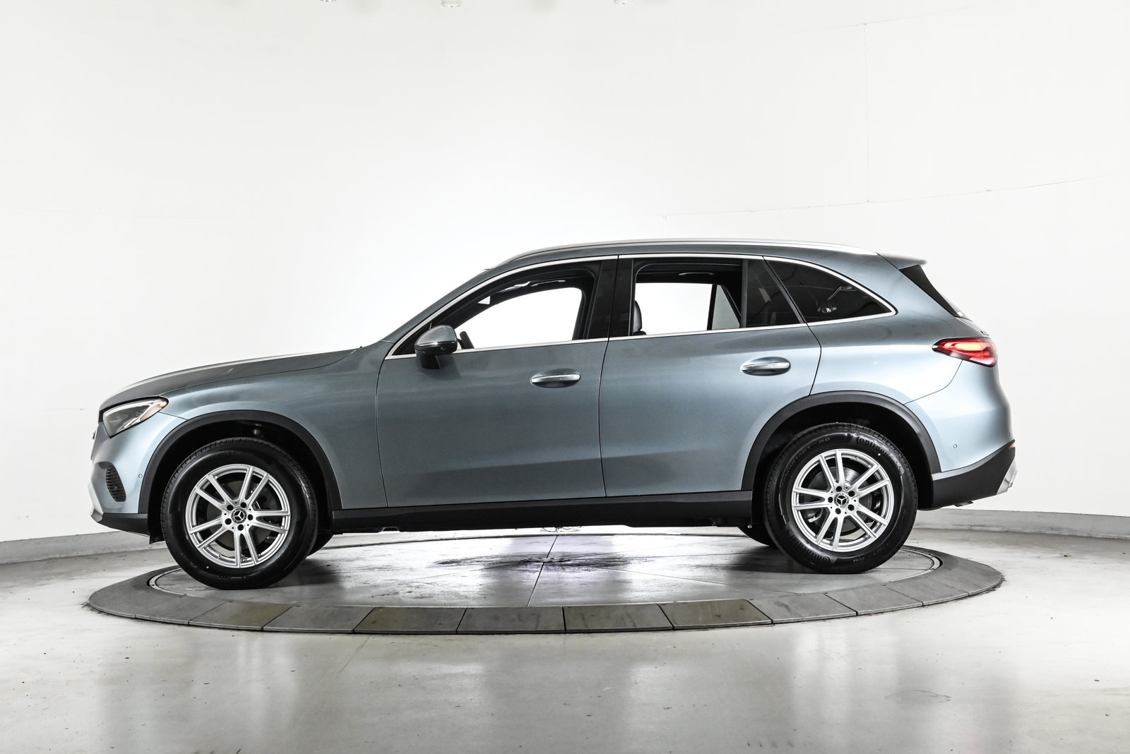 2026 MERCEDES-BENZ GLC-CLASS - Image 8