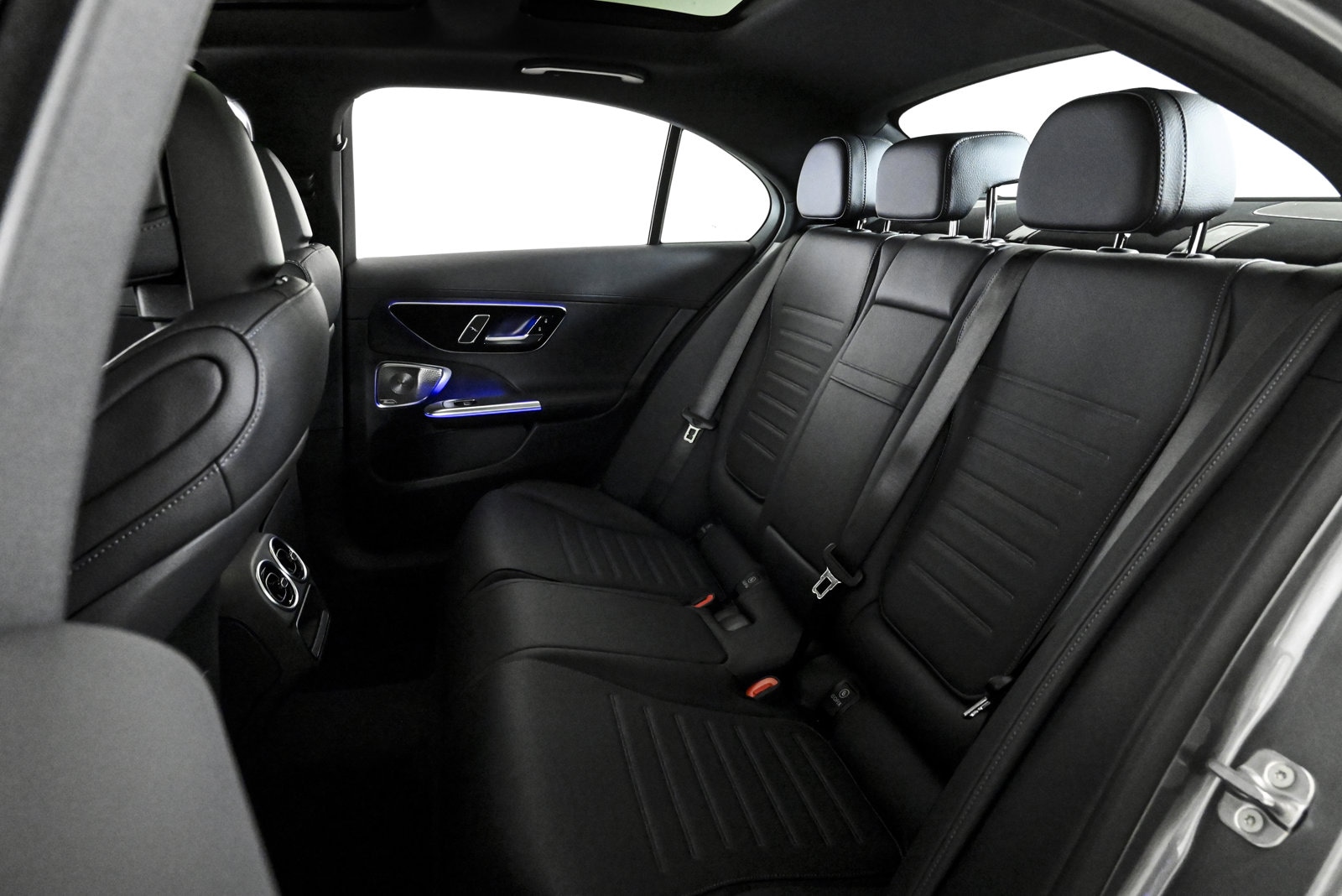 2025 MERCEDES-BENZ C-CLASS - Image 12