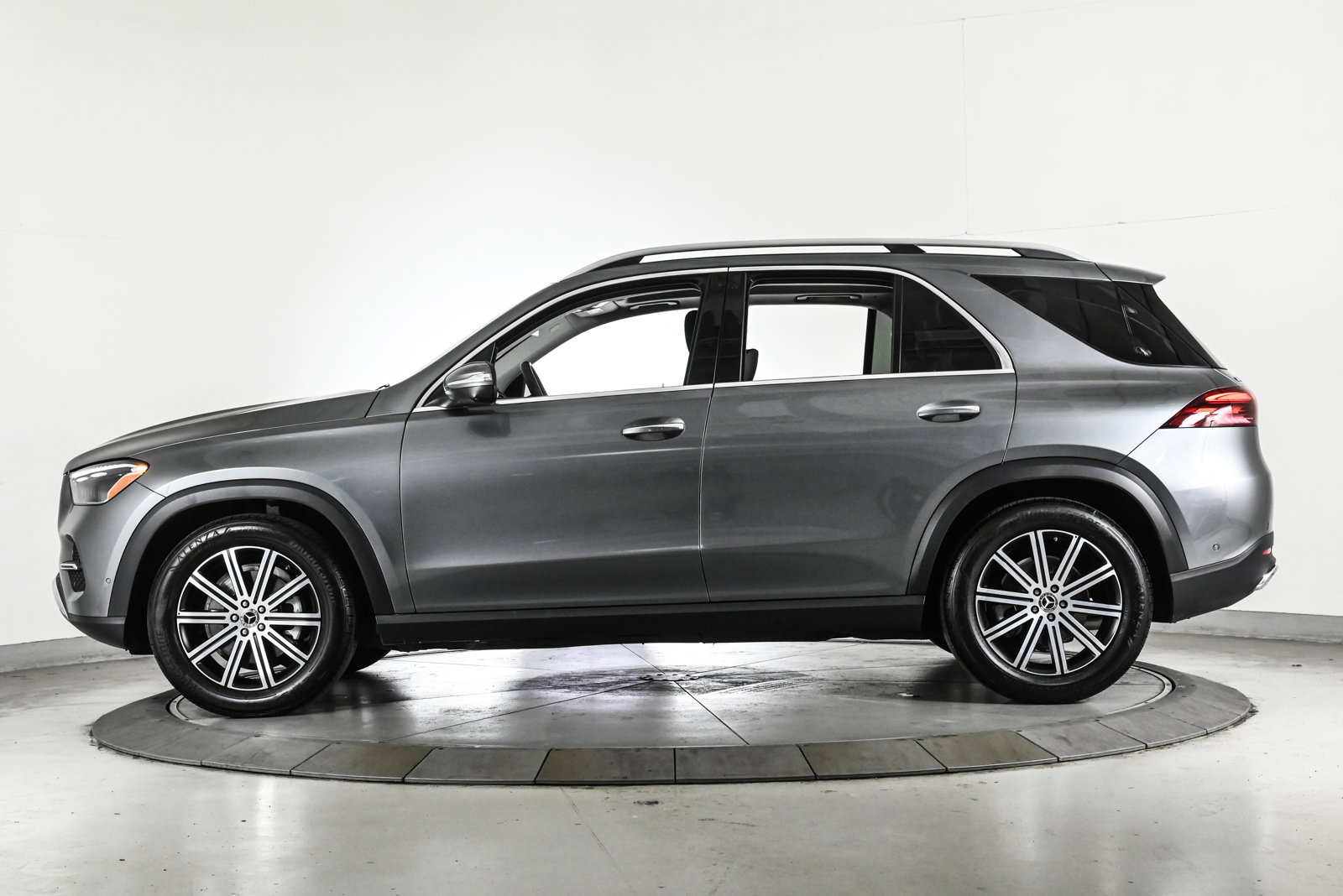 2025 MERCEDES-BENZ GLE-CLASS - Image 9