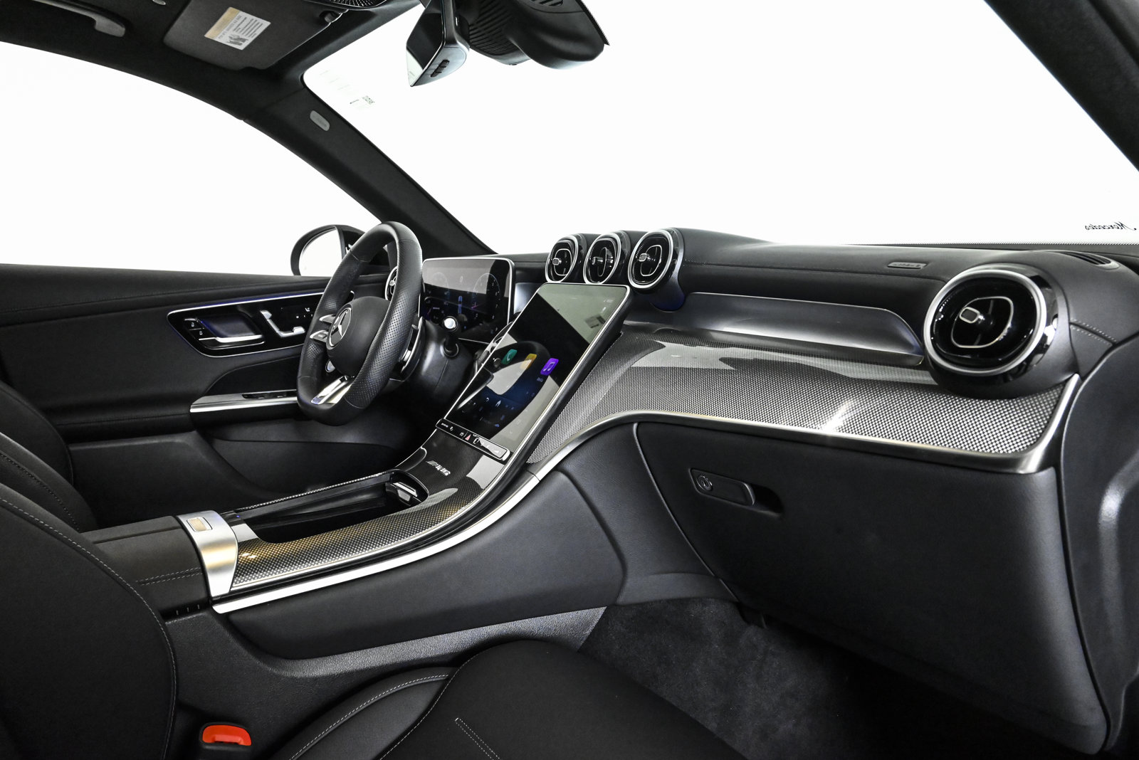 2025 MERCEDES-BENZ GLC-CLASS - Image 24