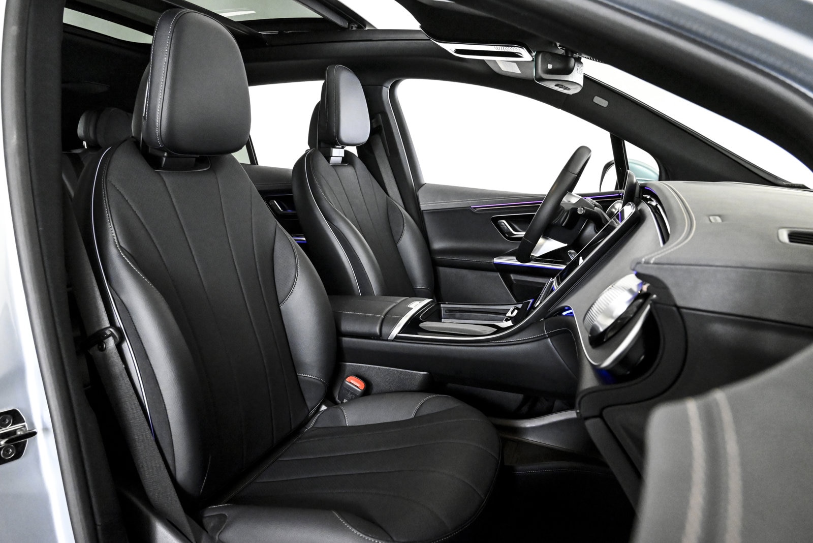 2025 MERCEDES-BENZ EQE-CLASS SUV - Image 17