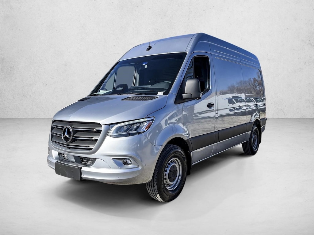 New 2026 Mercedes-Benz Sprinter Cargo Van 2500 Standard Roof I4 Diesel 144" RWD Van Cargo Van