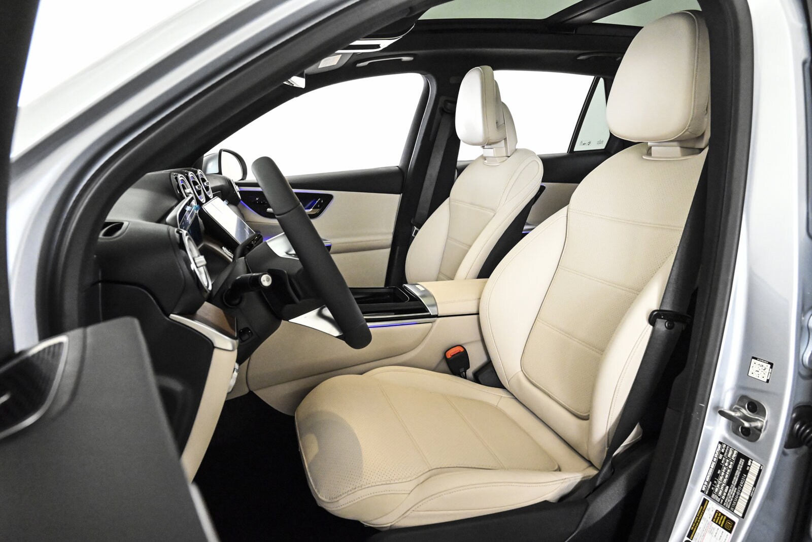 2026 MERCEDES-BENZ GLC-CLASS - Image 17