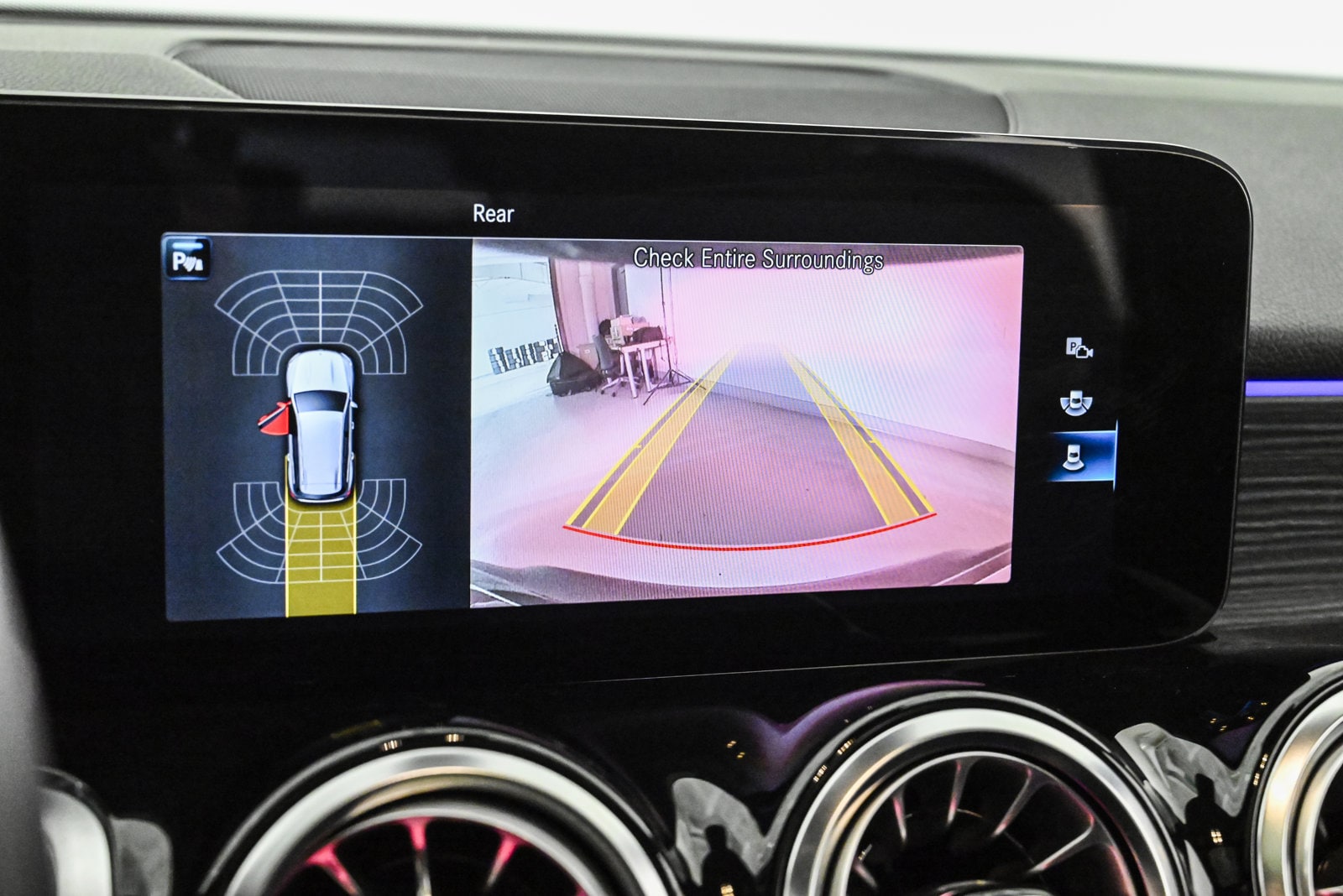 2023 MERCEDES-BENZ EQB-CLASS - Image 15