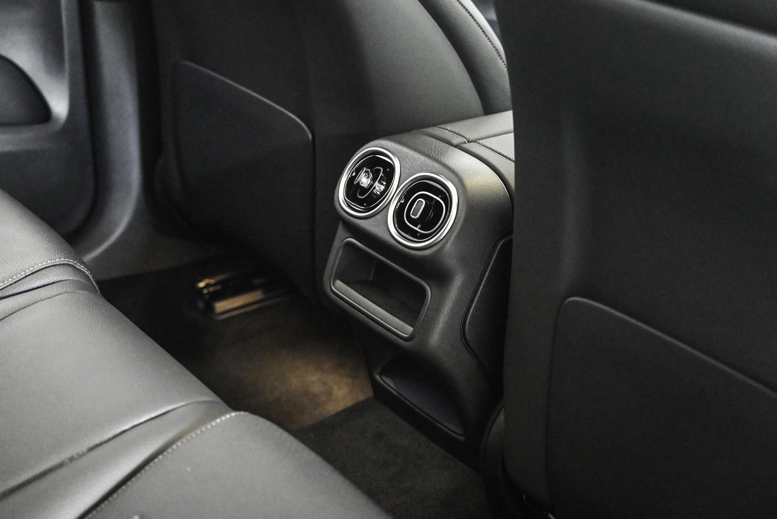 2026 MERCEDES-BENZ GLC-CLASS - Image 19