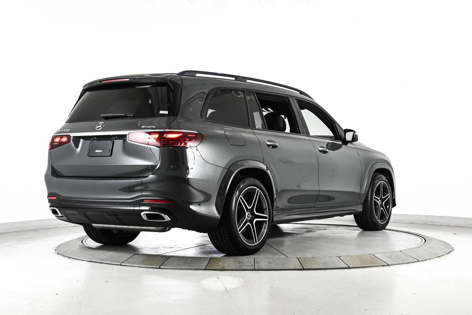 2026 MERCEDES-BENZ GLS-CLASS - Image 4