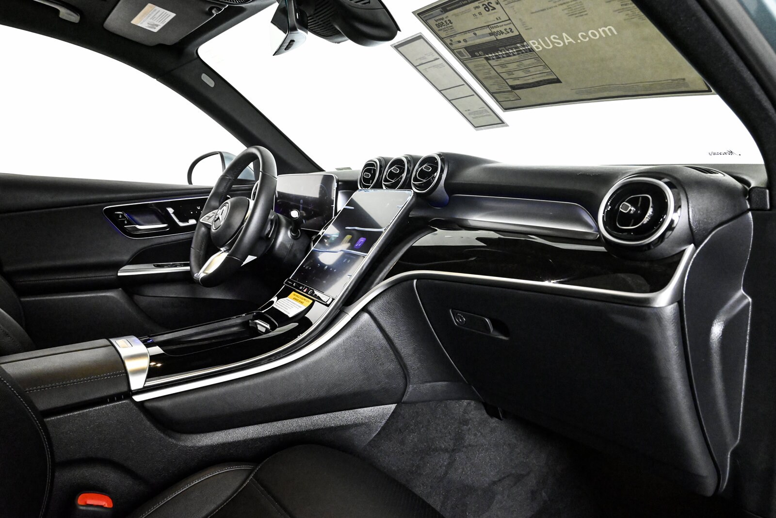 2026 MERCEDES-BENZ GLC-CLASS - Image 24