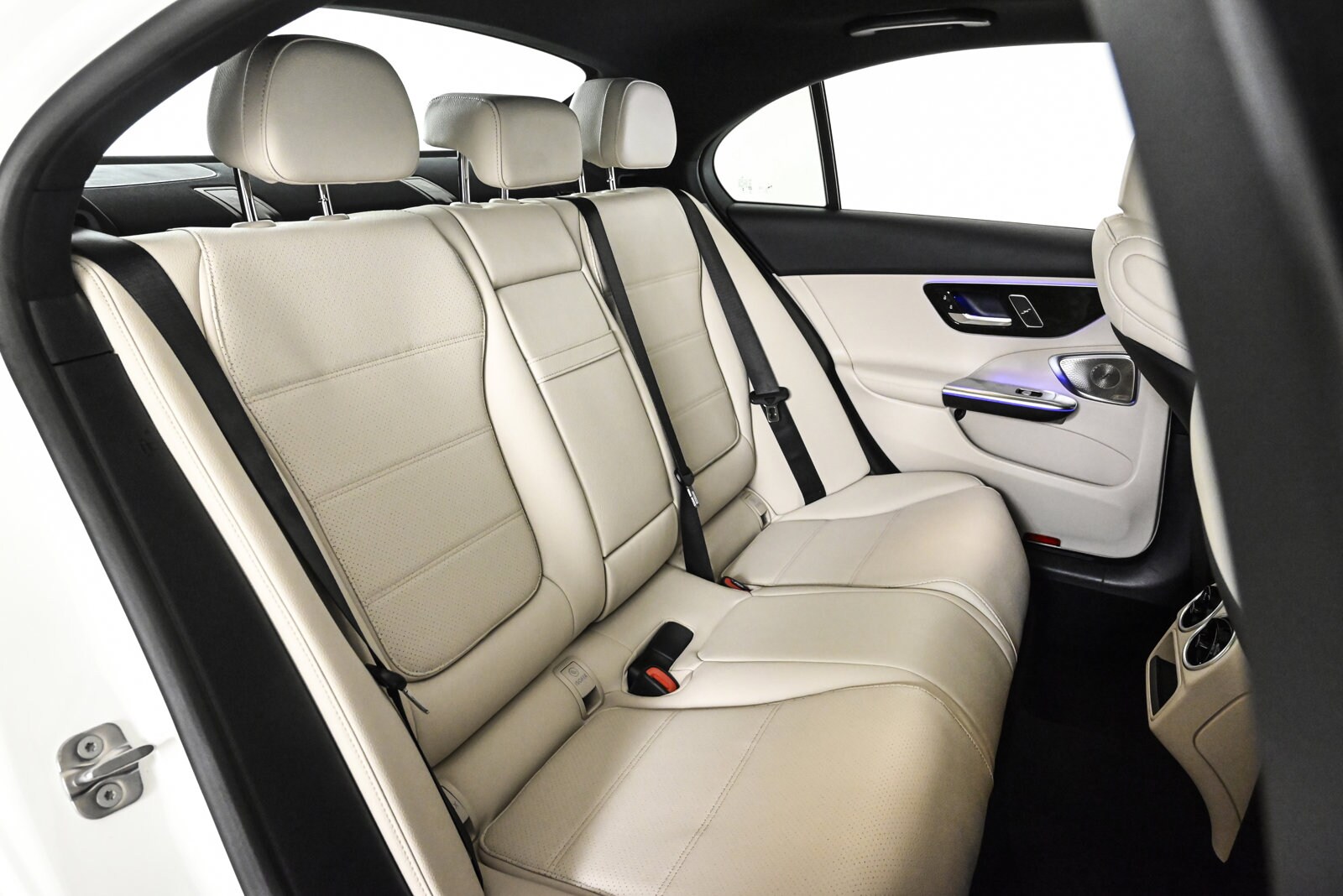 2025 MERCEDES-BENZ C-CLASS - Image 22