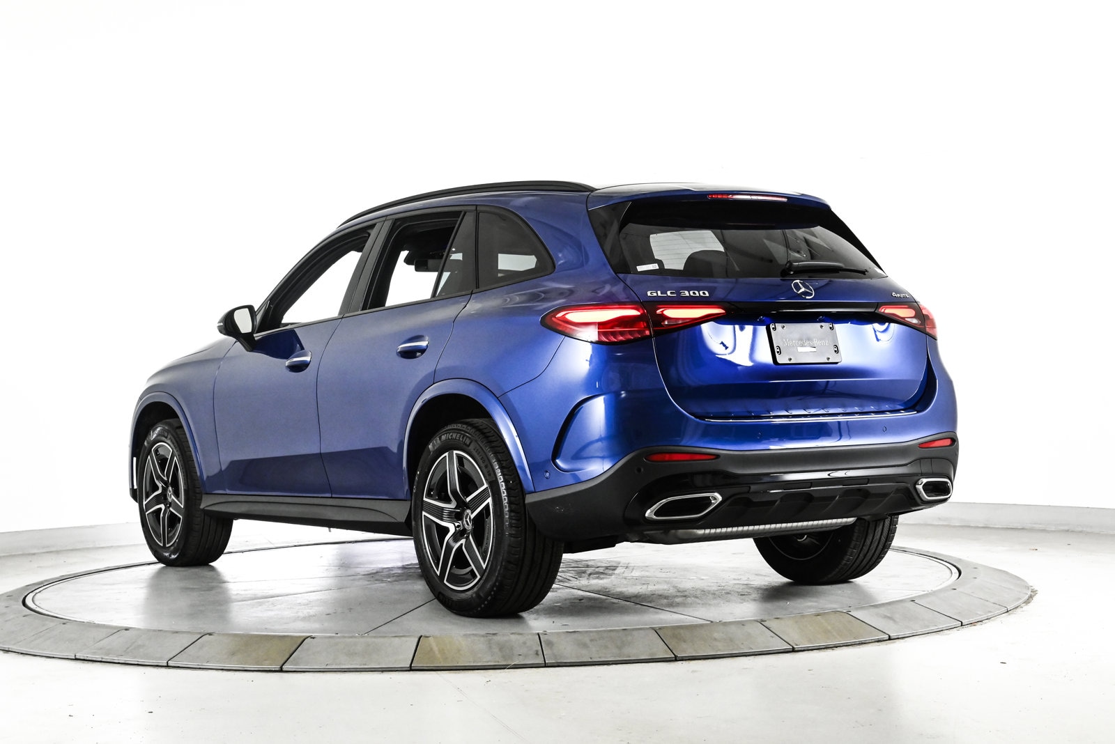 2026 MERCEDES-BENZ GLC-CLASS - Image 8