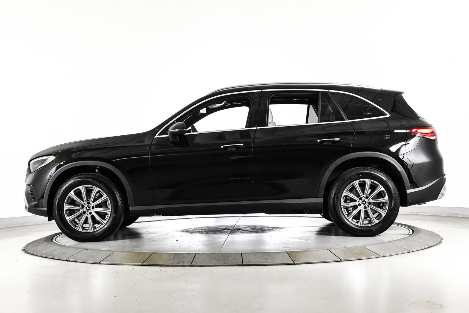 2026 MERCEDES-BENZ GLC-CLASS - Image 9