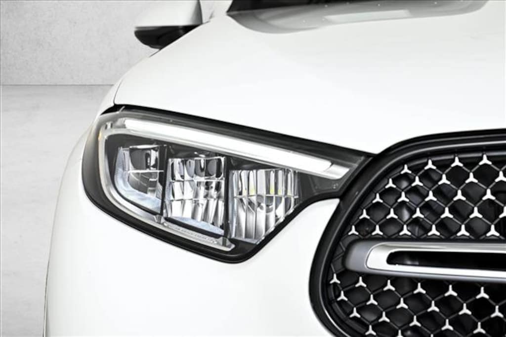 Certified 2025 Mercedes-Benz GLC 350e 4MATIC SUV
