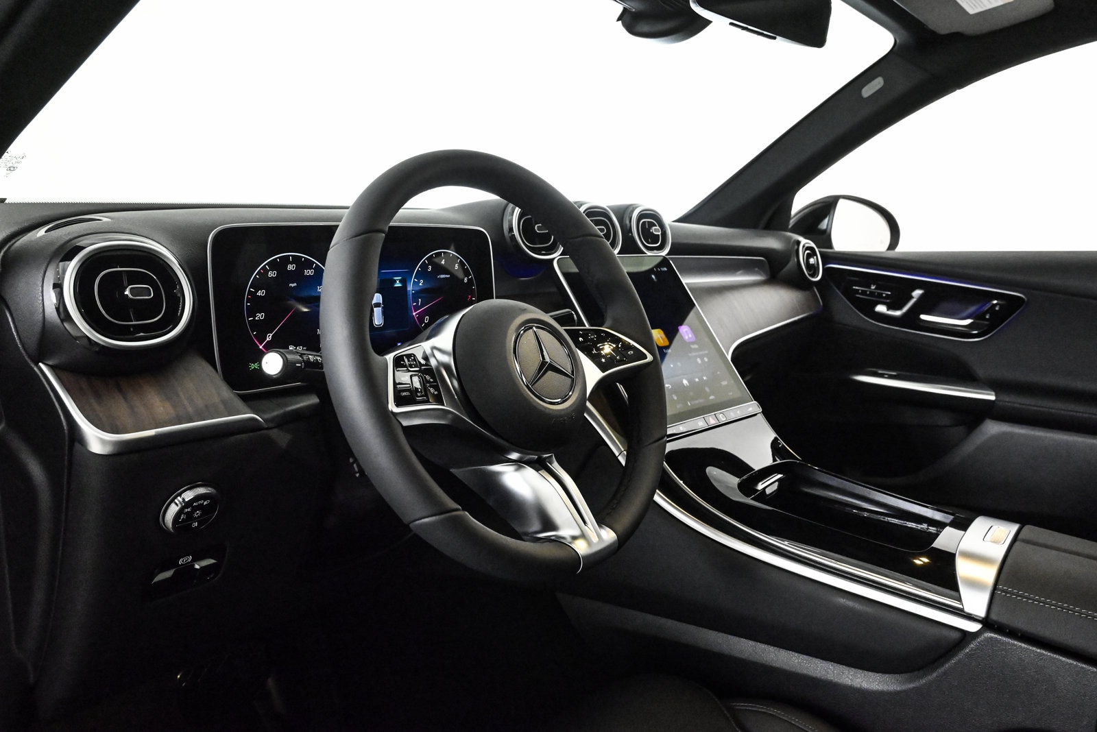 2026 MERCEDES-BENZ GLC-CLASS - Image 10