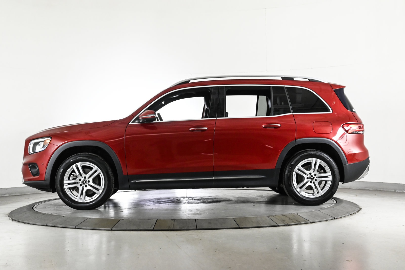 2021 MERCEDES-BENZ GLB-CLASS - Image 9