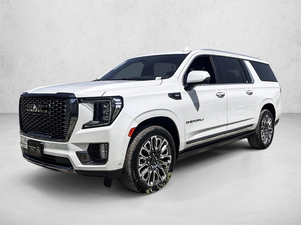 Used 2024 GMC Yukon XL Denali Ultimate SUV