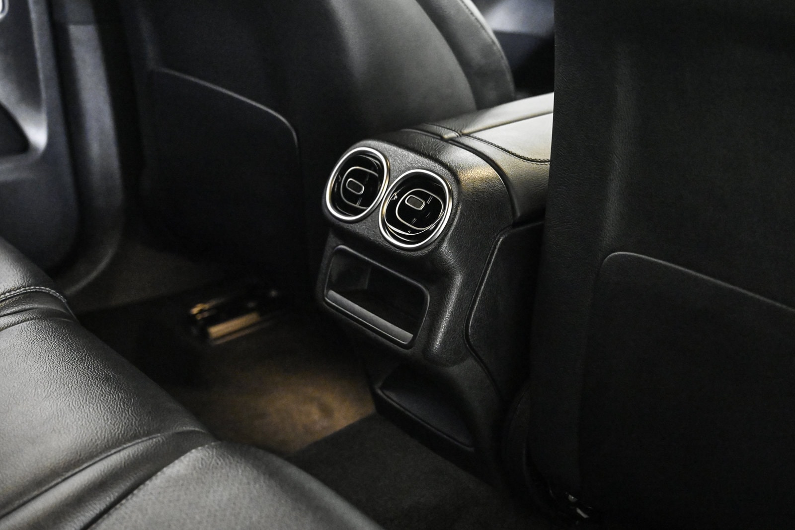 2026 MERCEDES-BENZ GLC-CLASS - Image 18