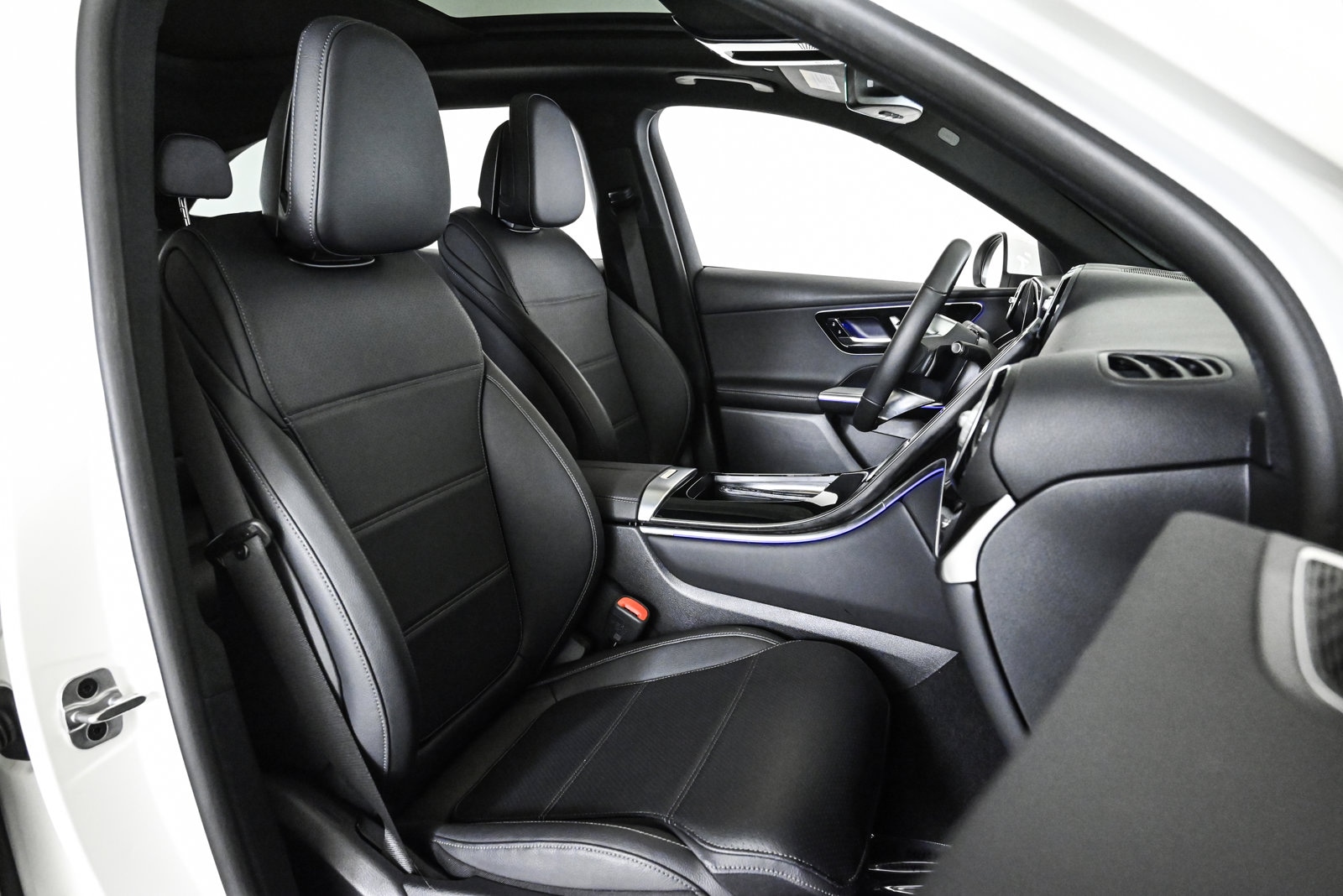 2025 MERCEDES-BENZ GLC-CLASS - Image 22