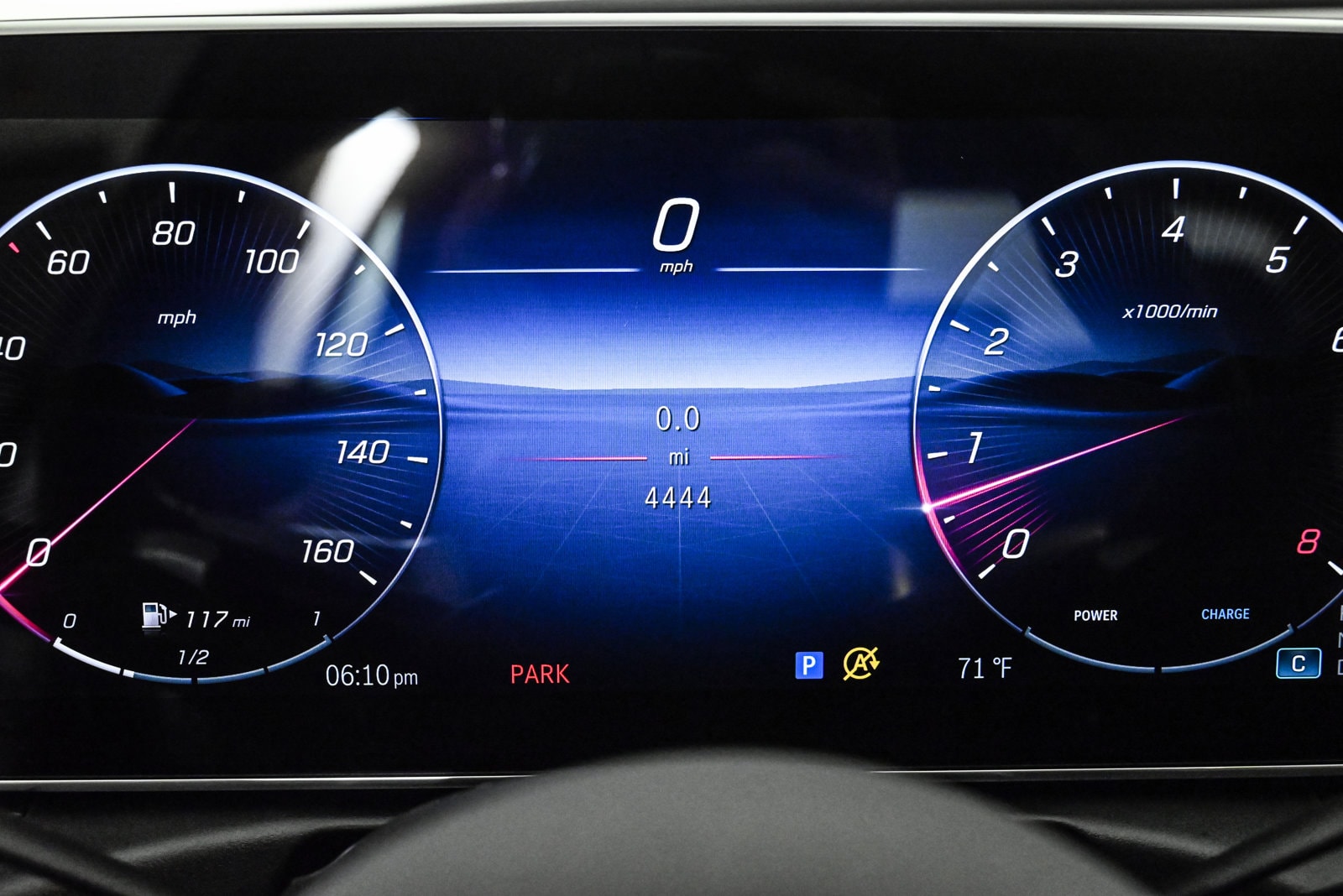 2025 MERCEDES-BENZ C-CLASS - Image 11