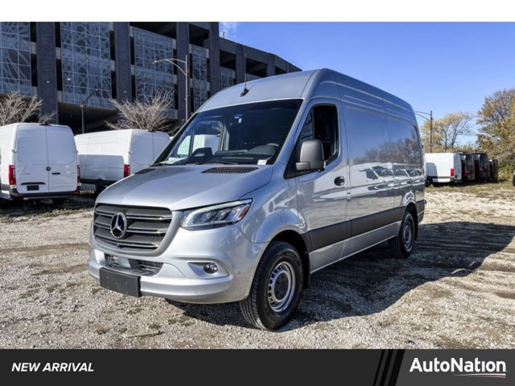 New 2026 Mercedes-Benz Sprinter Cargo Van 2500 Standard Roof I4 Diesel 144" RWD Van Cargo Van