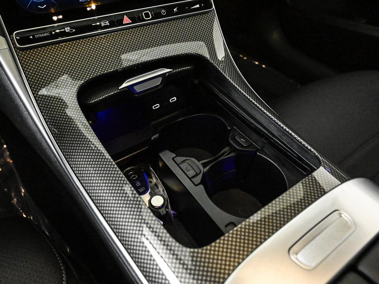 2025 MERCEDES-BENZ C-CLASS - Image 13