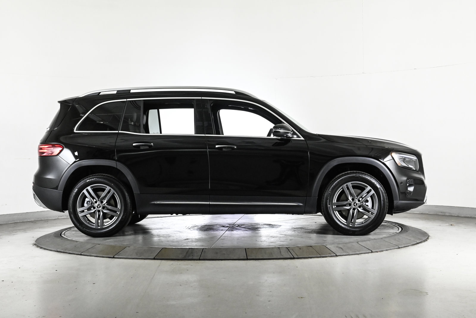 2026 MERCEDES-BENZ GLB-CLASS - Image 4