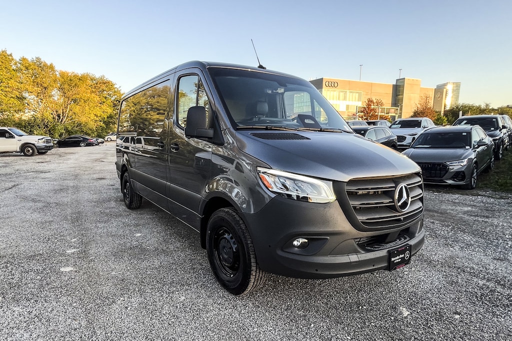 New 2026 Mercedes-Benz Sprinter Cargo Van 2500 Standard Roof I4 Diesel 144" RWD Van Cargo Van