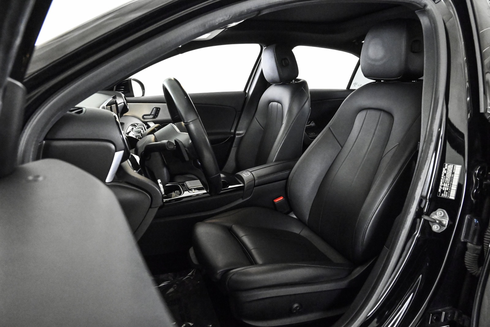 2019 MERCEDES-BENZ A-CLASS - Image 18